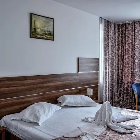 Отель Complex Hotelier Steaua De Mare - Meduza Эфорие Норд